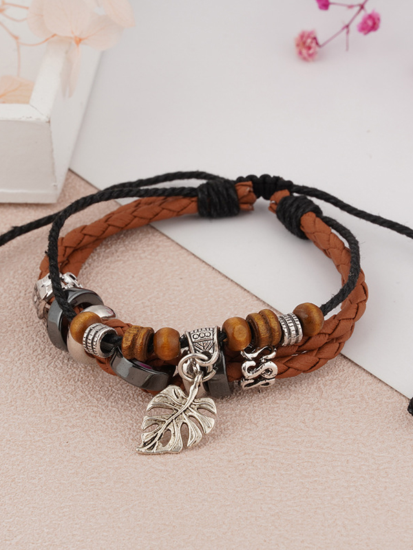 Vintage Lederarmband mit geflochtenem Anhänger