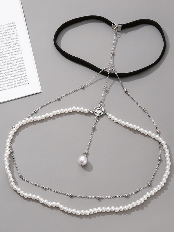 Geschichtetes Beinkettengeschirr aus Kunstperlen