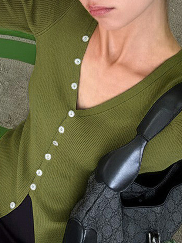 Slim Fit Langarmshirt mit Knopfverschluss