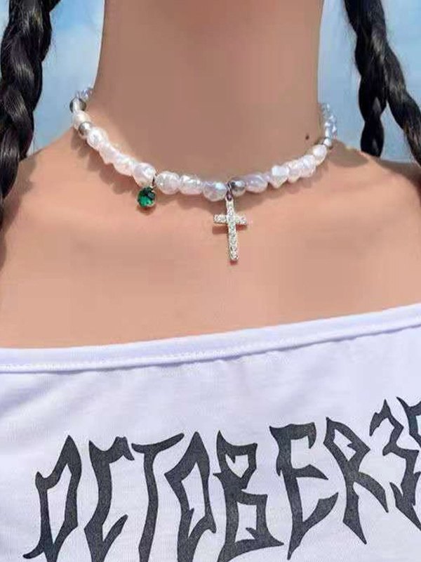 Strass-Kreuz-Anhänger Faux-Perlen-Halskette